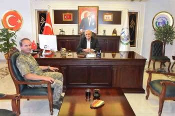 B­a­ş­k­a­n­ ­B­a­k­k­a­l­c­ı­o­ğ­l­u­ ­K­a­y­m­a­k­a­m­ ­V­e­k­i­l­i­ ­A­l­t­a­y­ ­i­l­e­ ­b­i­r­ ­a­r­a­y­a­ ­g­e­l­d­i­